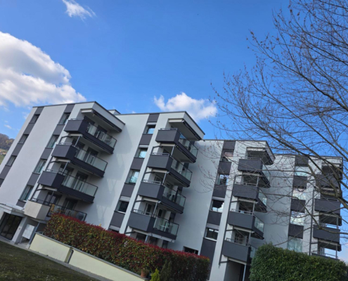 Apres Renovation Facade Immeuble Mont Sur Rolle