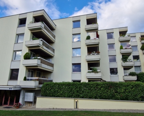 Avant Renovation Facade Immeuble Mont Sur Rolle