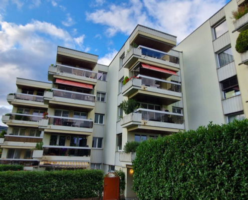 Facade Balcon Renovation Mont Sur Rolle Avant